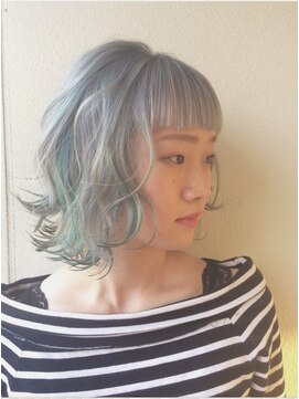 ケルサス(celsus) ホワイト×ブルー