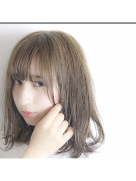 ラクサ ヘア ワークス(LAXA HAIR WORKS) 透明感☆外国人風グレージュ♪