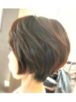 レリビー アウラ(LELiBE_'aula)&nbsp;ショートボブ