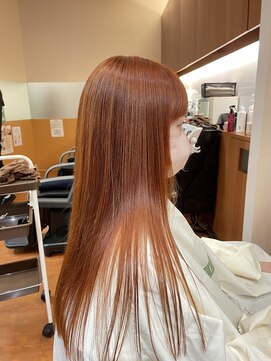 アローズ 新さっぽろサンピアザ店(HELLO'S) アプリコットオレンジ