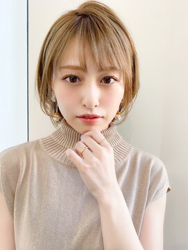 トゥーナ 表参道(tona) ハンサムショート・小顔カット・ペールベージュ・大人かわいい