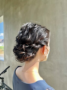 ナタリー(Natalie) ゆるめヘアセット