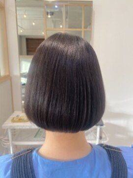 シャルマン 六町(CHARMANT) オイルストレート×ボブ