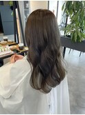 20代30代透明感オリーブベージュ