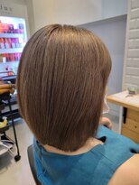 アリーマーケット(ALLEY MARKET) 【脱白髪染め】大人女性のナチュラルボブ