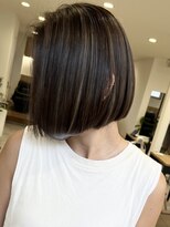 キノ(kino)&nbsp;グレージュカラー/ラインボブ/ハイライト/白髪ぼかし/立川