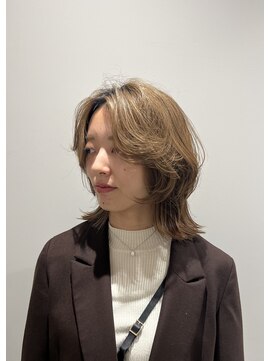 シアン 矢場町店(CYAN.) 動きのあるたっぷりレイヤーボブスタイル