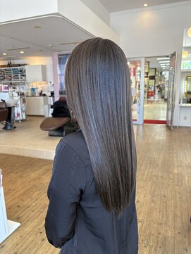 コワファースト 別府 艶カラー