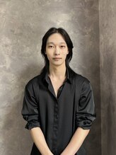 ルーシィバイナチュラル(lucy by Natural) 岡本 空大