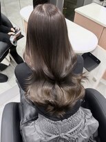 ジエクト カナウ(The Ect canow)&nbsp;グレージュ／レイヤーカット／顔まわりカット／ヨシンモリ