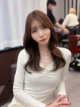 コビーバイジーナ 梅田茶屋町(Coby by Zina) ミディアムレイヤー　ウォームベージュ　【Coby by Zina梅田】