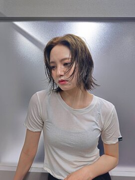 オーマ(OMA) ボブウルフ/@katagishi_00【千葉駅】