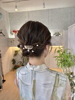 ルアナ(Luana.)&nbsp;ミディアム　ヘアセット【シニヨン】