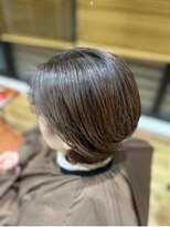 ムニ ミズホ ヘアー(muni Mizuho)&nbsp;大人ボブ×白髪ぼかし根元メンテナンス
