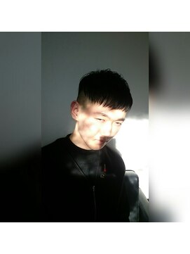 ブリランチン アイチダイガクマエ(Brilliantine Aichidaigakumae) フェードオンボブ