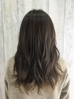 シエル 立川店(CIEL)&nbsp;アディクシーで魅せる♪カーキ×ロング【CIEL×maki】