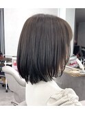 毛先のニュアンスかわいいボブ