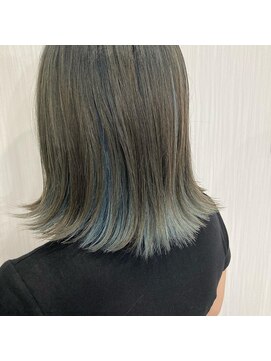 モニカ ヘア(MONIKA HAIR) インナーカラー&外ハネぱっつんボブ