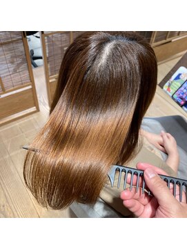 髪屋こころ 浦和美園 髪質改善カラーエステ・ダメージ予防&改善