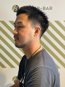 バーバーバー アカバネ(BARBER-BAR AKABANE) 大人の刈り上げスタイル【BARBER-BAR】