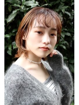 シトリ(ShitoRe) ミディアムレイヤーボブ