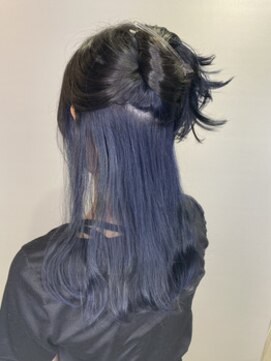 ナフィ バイ エイム 町田店(Nafie by eim) ブルーブラック/インナーカラーネイビー/ブルージュ/ブリーチ