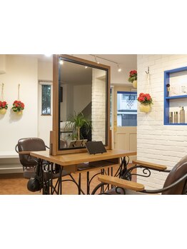 月曜営業!!≪完全貸切プライベートサロン≫丁寧なカウンセリングでお客様の魅力を引き出す"Ricos"♪