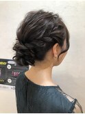アレンジアップヘア
