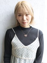 バース(BIRTH)&nbsp;天神【BIRTH】前髪長め耳かけショート×ミルクティベージュ　2