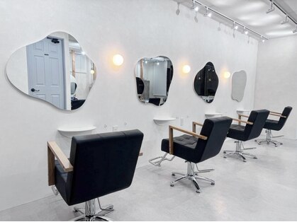 アグ ヘアー ニコラ 本八幡店(Agu hair Nicola)の写真