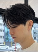 メンズセンターパートウルフセンターパートニュアンスパーマ襟足