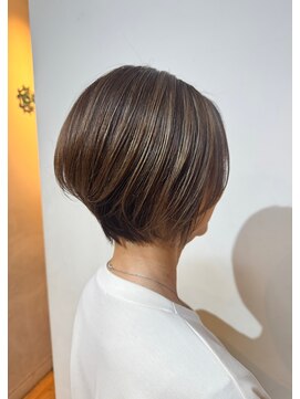 小顔ショートボブ