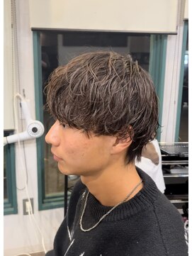 シャドウパーマ