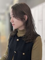 アトロ(Atoro)&nbsp;レイヤーカット/グレージュカラー/顔周りレイヤー