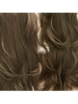 サロウィン 栄3丁目店(SALOWIN)&nbsp;【TAKAHIDE】オリーブカラー