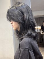 ウェイズ トウキョウ(Ways TOKYO) ミディアムヘア かきあげ前髪 レイヤーカット