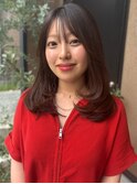 レイヤーカット ブラウンベージュ 顔周りカット 20代 小顔カット