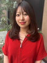 ソンノ(sonno)&nbsp;レイヤーカット ブラウンベージュ 顔周りカット 20代 小顔カット