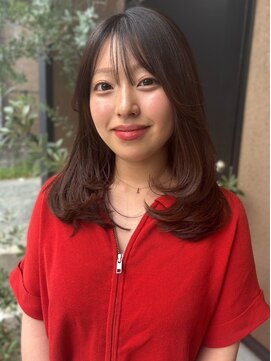 ソンノ(sonno) レイヤーカット ブラウンベージュ 顔周りカット 20代 小顔カット