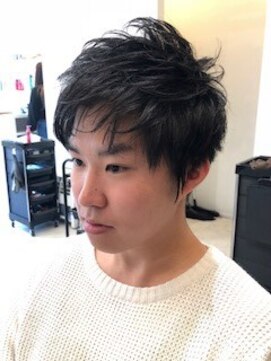 ザシラ(THE SIRA) 爽やかメンズスタイル　　ショートネープ