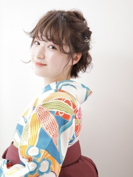 ネオリーブ チロル 横浜西口店(Neolive CiroL.) 卒業式　袴　着付け