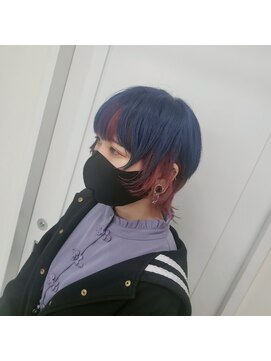 エレラビューティー(ELERA beauty) インナーカラー×ネイビー＆ピンク