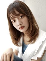 エル 横浜(eL)&nbsp;【eL 横浜】顔まわりレイヤー　小顔カット　セミディ　(大島)