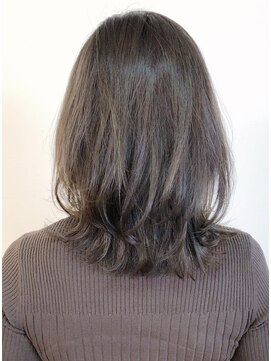 リコ(LIKO) 大人の外ハネミディ☆お手入れ簡単ヘア/くびれシルエット