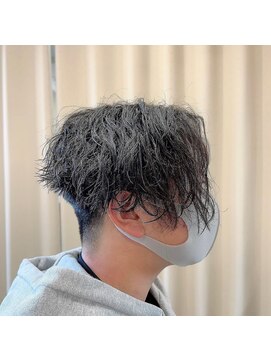 バーバー アミティ プール オム(BAR BER amity POUR HOMME) ツイストスパイラルパーマ