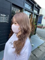 リッカヘアー(Ricca hair) ゴールドアッシュ☆大人可愛いなみなみウェーブロング