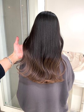 シエスタ バイ アンブルリュクス(siesta by amble luxe) ベージュグラデーション