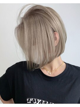 エゴル ナゴヤサカエ(ENGOL NAGOYA SAKAE) 保存必須【海外風ハイトーンボブ】グレージュカラー