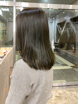 イェッカ(YECCA) 赤み解消 オリーブカラー*