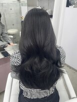 エヌアイ オモテサンドウ(ni omotesando)&nbsp;韓国黒髪/ダークグレージュ/艶髪Aujuaカラー　上野